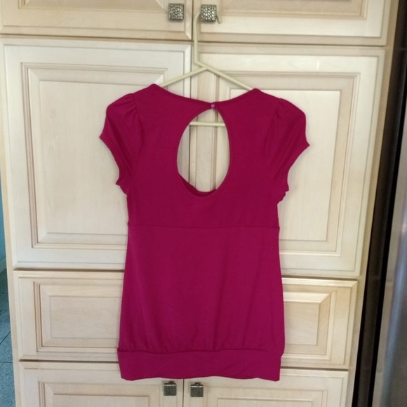 American Rag: Burgundy Top - Picture 2 of 2